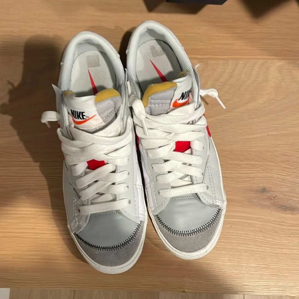 Men’s shoes - Picture 1 of 4